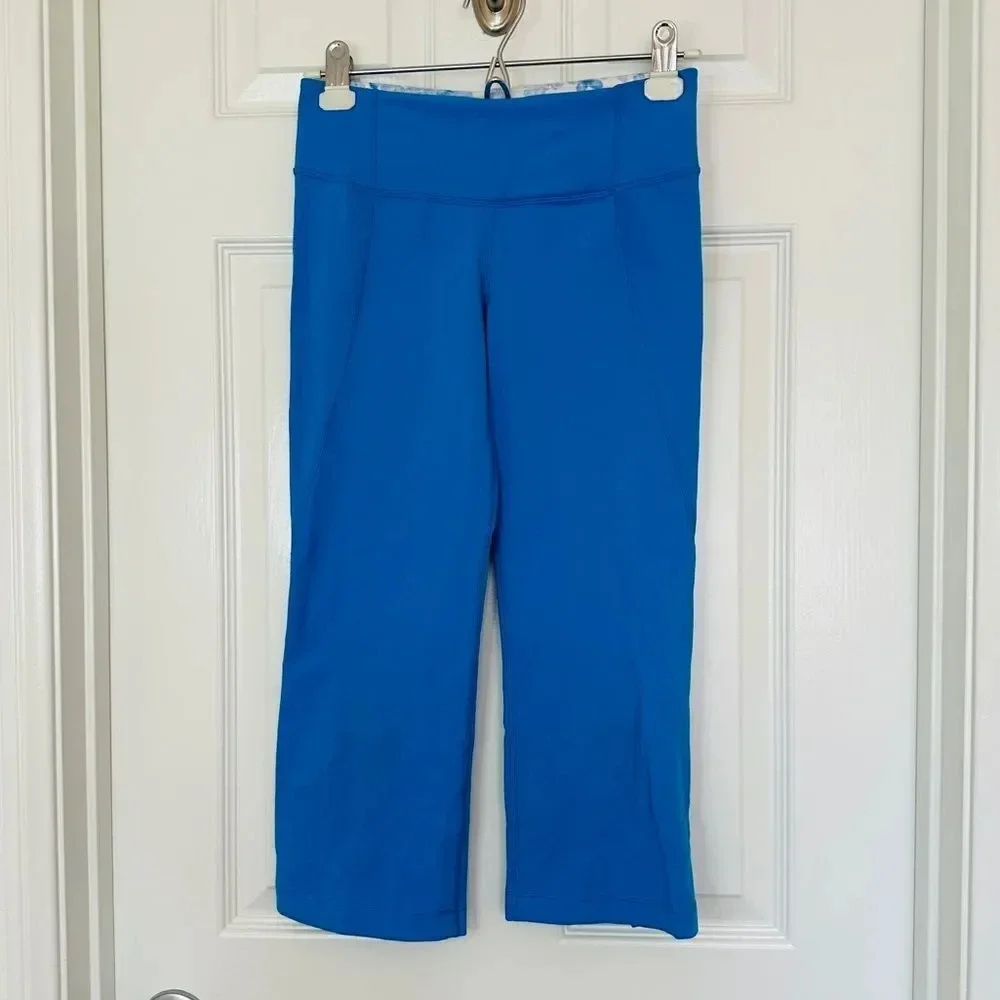 Lululemon Athletica Cropped High Waisted Athletic Flare Pant